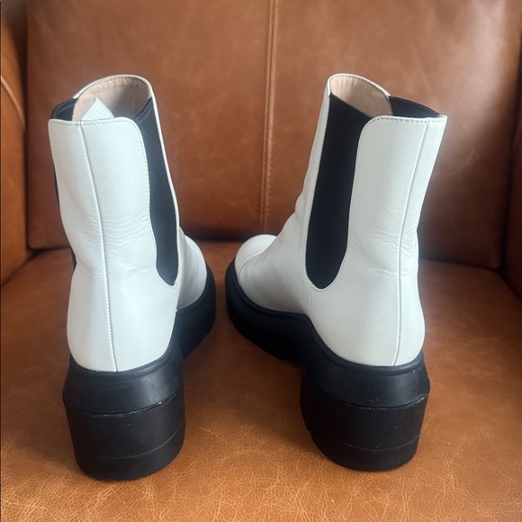 Stuart Weitzman Norah Platform White Leather Chelsea Ankle Boots EU 37.5 / US 7 - Picture 4 of 10